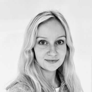 Karolina McCrae
